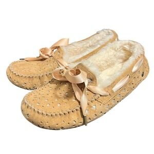 UGG Dakota Slipper Womens 8 Chestnut Perforated Suede Ribbon Bow 1010367